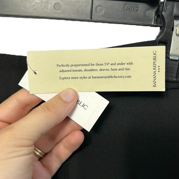 Banana Republic Factory Hayden Wide Leg Pant NWT Women's Sz 2P Black Pull On - Picture 3 of 8